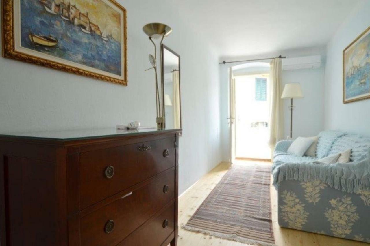 Villa Augusta Ferri Rovinj Kültér fotó